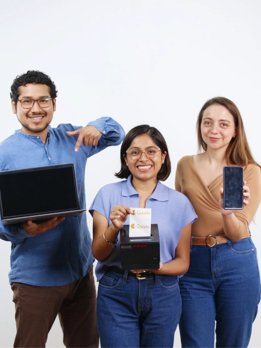 Equipo de Pollera fotografiado para mostrar sus servicios de fotografía